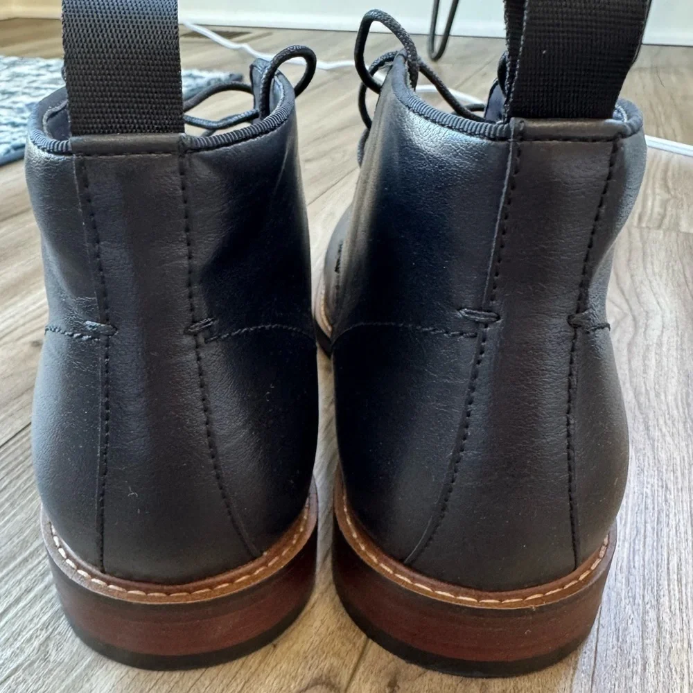 Steve Madden Chevy Chukka Boots shoes Men’s Size 7 Black brown lace up NWOT